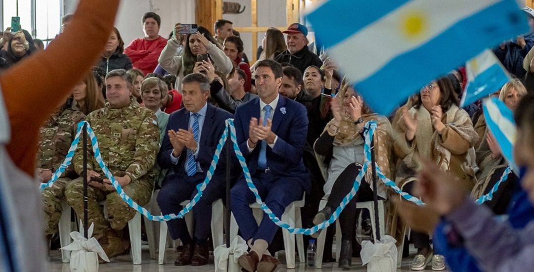 La escuela de Campo Los Andes conmemoró el 208° Aniversario de la Declaración de la Independencia