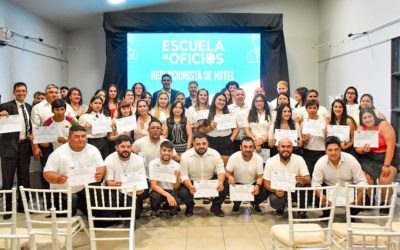 Felicitaciones a los 40 egresados de la Primera Cohorte de la Escuela de Oficios